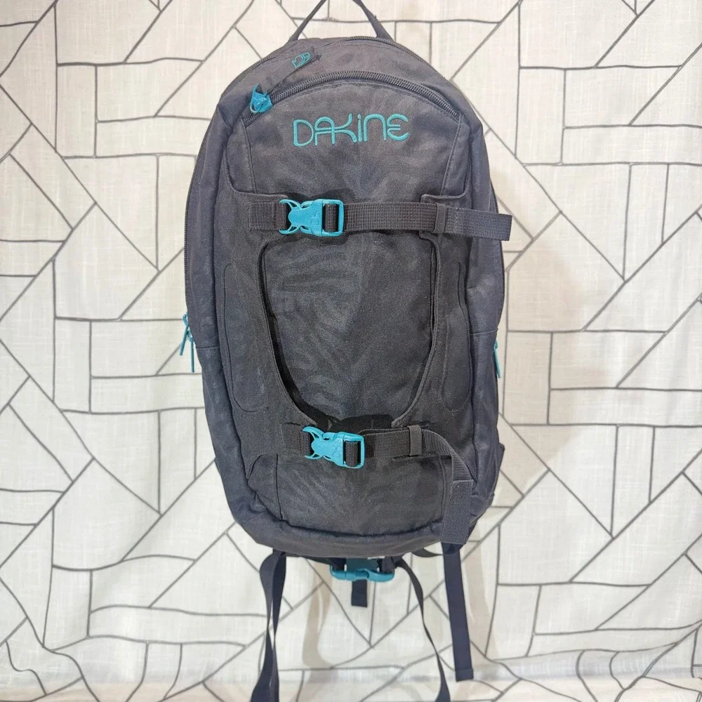 Dakine Mission Backpack One Size Black Teal Tiger Stripe Board Carry Laptop Bag
